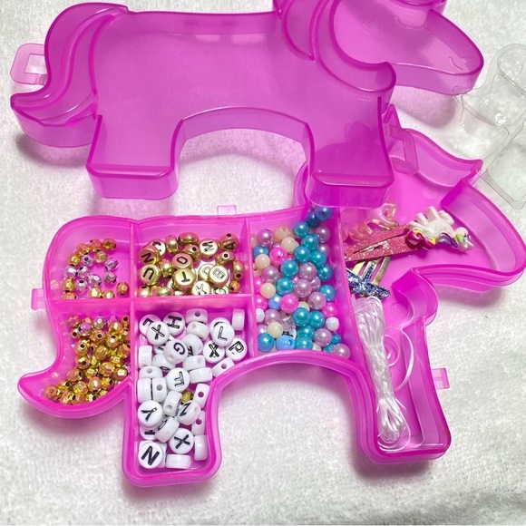 6 for$20♥️ Bundle of little ones items. Beading unicorn etc. - Picture 3 of 4